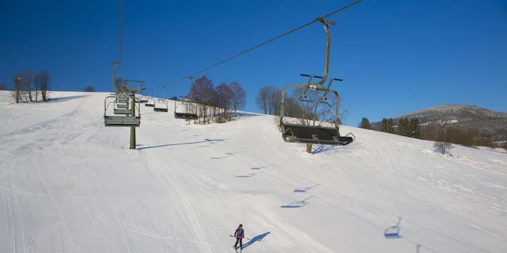 Na lyže s celou rodinou: celodenní permanentky do Skiareálu Vrchlabí – Kebrlák