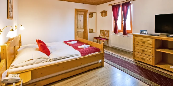 Pobyt v kolibě na Slovensku: snídaně, sauna či masáž i aquapark
