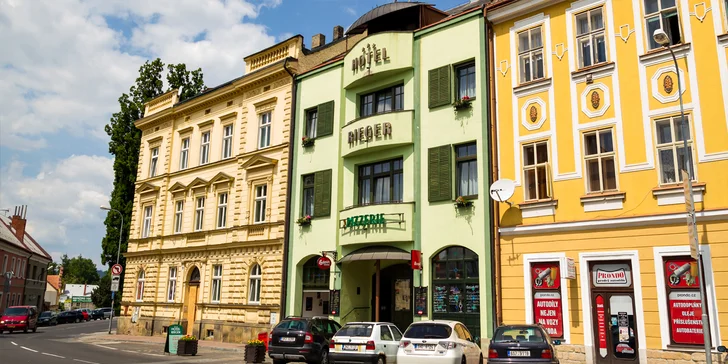 Pár dní v Českém ráji: pobyt v srdci Jičína s jídlem i vstupem do aquacentra