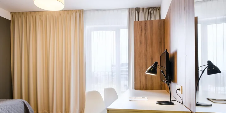 Návštěva krásné Varšavy: pobyt v moderním hotelu pro páry i rodiny
