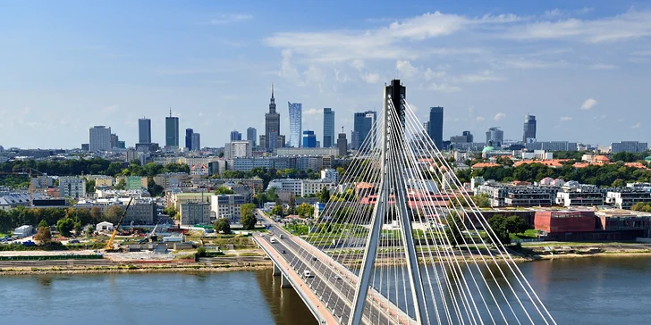 Návštěva krásné Varšavy: pobyt v moderním hotelu pro páry i rodiny
