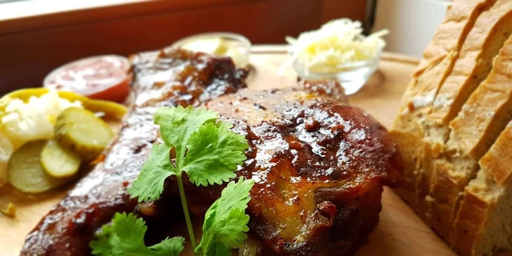 Komentovaná prohlídka znojemského pivovaru s degustací piva i žebry