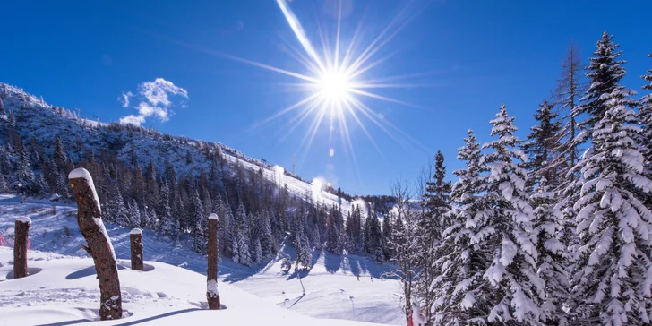 Na lyže a výlety do slovinských Alp: horský hotel s polopenzí i skipasem