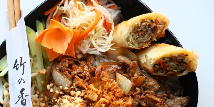 Chuť Asie: tradiční vietnamské Bún bò Nam Bộ pro 2 osoby