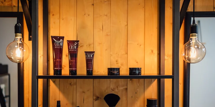 Profesionalní péče: manikúra s gel lakem i střih a barvení vlasů, balayage i ombré