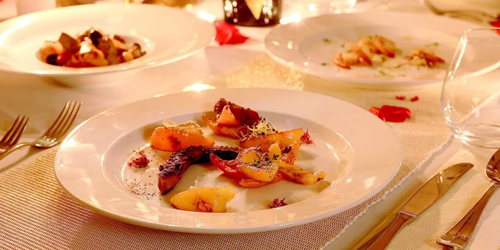 Zažijte romantiku: středomořské 5chodové menu při svíčkách a s přípitkem