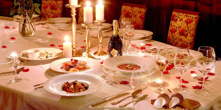Zažijte romantiku: středomořské 5chodové menu při svíčkách a s přípitkem
