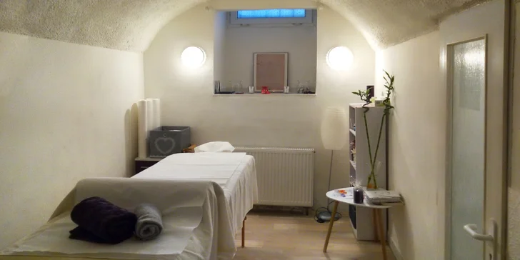 Kompletní relaxace pro vaše tělo: masáže dle výběru v délce 50 a 30 minut