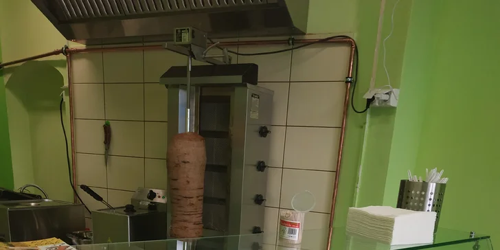 Kebab podle vaší chuti: v tortille, pita chlebu nebo s kopou hranolků