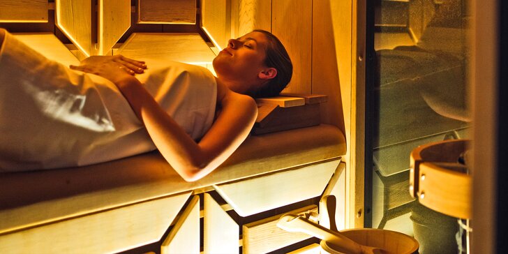 Privátní wellness s romantickou výzdobou: občerstvení, vířivka, sauna i masáž