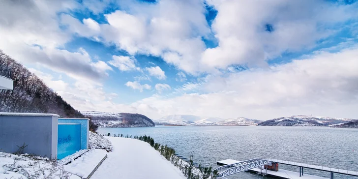 Luxusní pobyt v 5* hotelu u jezera: skvělé jídlo a wellness s výhledem