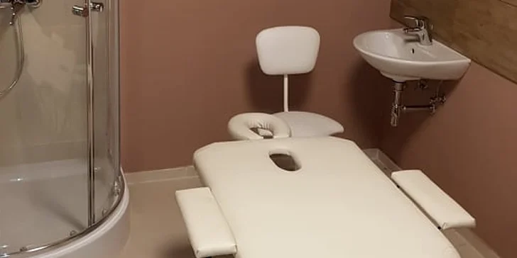 Krásné řasy díky metodě lash volume a lifting vč. barvení