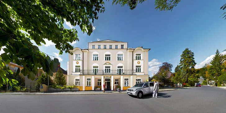 Odpočinek a romantika v Mariánských Lázních: wellness procedury i gurmánská večeře