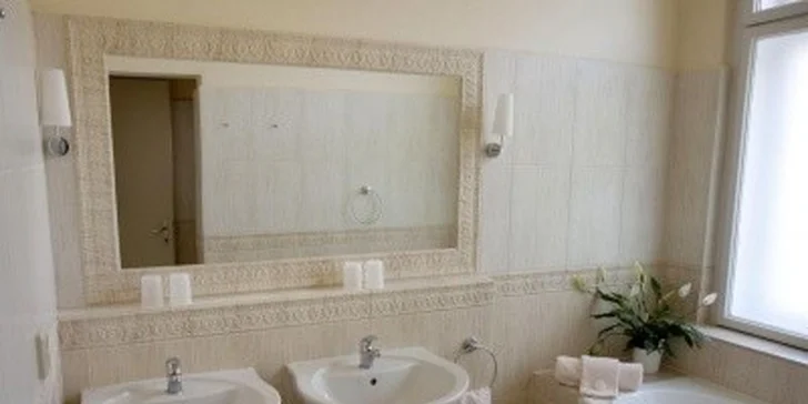 2490 Kč za tři dny v luhačovickém Boutique hotelu Vládní vila PRO DVA. Užijte si ve velkém stylu a se slevou 50 %.