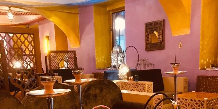 Posezení v orientální čajovně La Kasbah pro dva: čaj i baklava