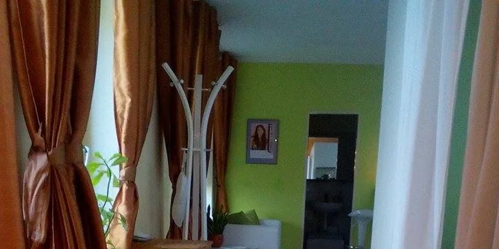 Hodinová ruční lymfatická masáž celého těla včetně obličeje