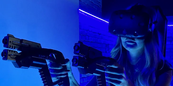30 min. hraní ve virtuální realitě s pohybovou platformou KAT VR Walk