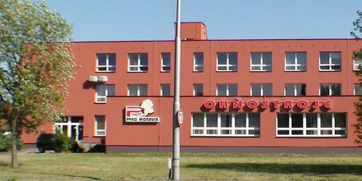 Odpalte konec roku stylově! Ohňostroje Pyromoravia: 154-306 ran