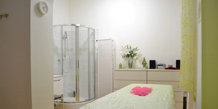 Relaxační celotělová aromatická masáž pro ženy i muže: 60 nebo 90 minut