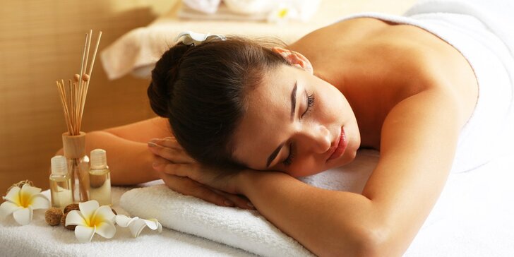 90minutová relaxační masáž vonným olejem dle výběru