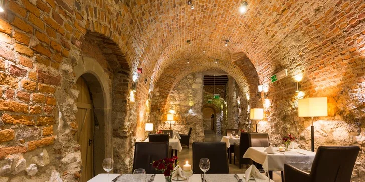 4* pobyt v historickém centru Krakova: snídaně nebo polopenze i sauna