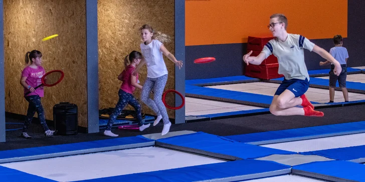 Pojďte si zaskákat: vstupy i permanentky do trampolínového centra