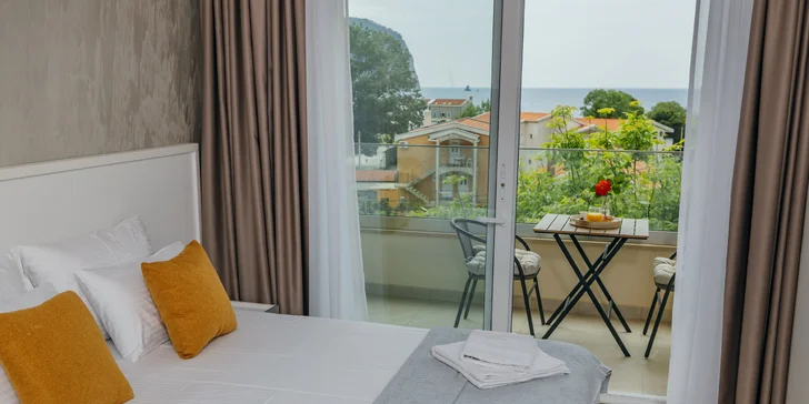 Parkovanie máte zabezpečené pohodlne priamo pri apartmánoch.
