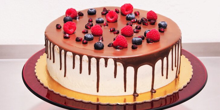 Nejen k narozeninám: Luxusní dorty dle výběru z Dortového studia