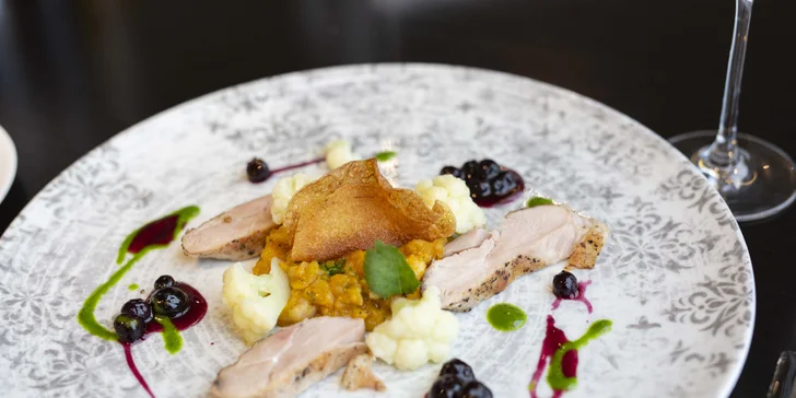 Degustační menu o 7 chodech připravené uznávaným šéfkuchařem