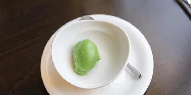 Degustační menu o 7 chodech připravené uznávaným šéfkuchařem