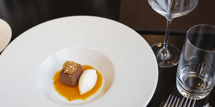 Degustační menu o 7 chodech připravené uznávaným šéfkuchařem