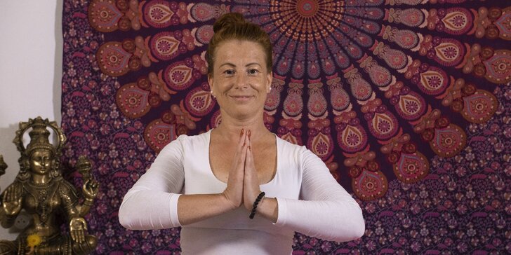 Protáhnete celé své tělo: online kurz jógy pro začátečníky