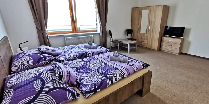 Pobyt v Karlových Varech: penzion se snídaní a vstupem do wellness v lázních v centru města