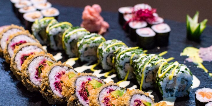 Chutě Japonska: sety s 16 a 42 ks sushi, polévkami, salátem a kuřecím teriyaki