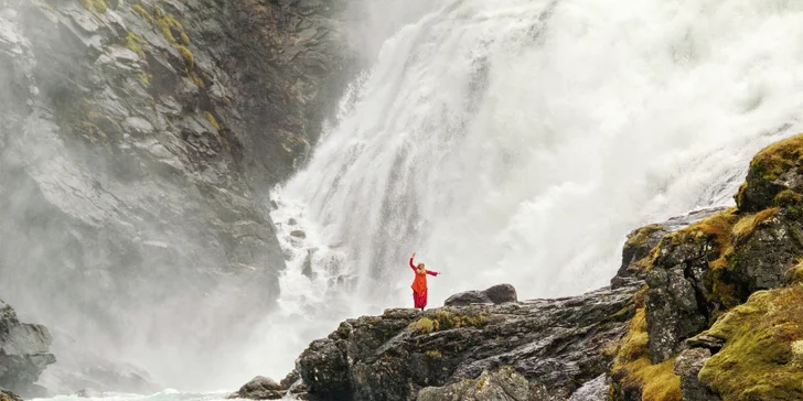 Letecký zájezd do Bergenu, Vossevangenu i k norským fjordům s ubytováním a snídaní