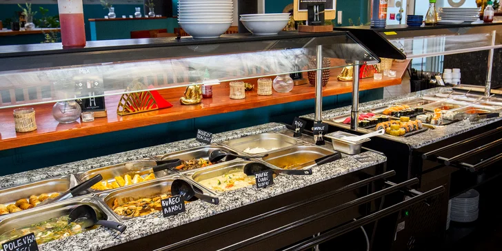 Asijské all you can eat v centru Brna: sushi, omáčky i smažené nudle