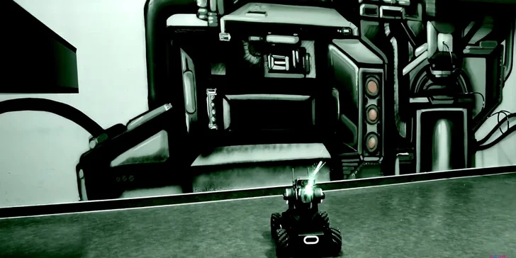 Hodina hry v robotí aréně: napínavé souboje s 1-4 roboty