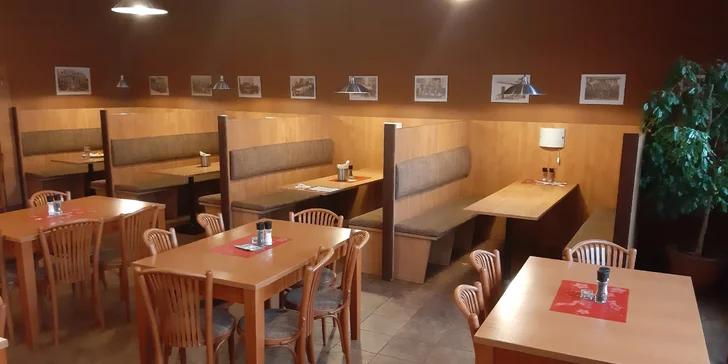 Valentýnské menu: 4 chody s kuřecím prsíčkem pro dámy, žebírko pro pány i dezert a drink