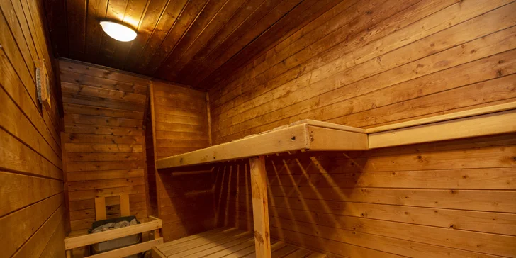 Relax ve špičkovém 4* hotelu Sun: wellness procedury, polopenze, bazén