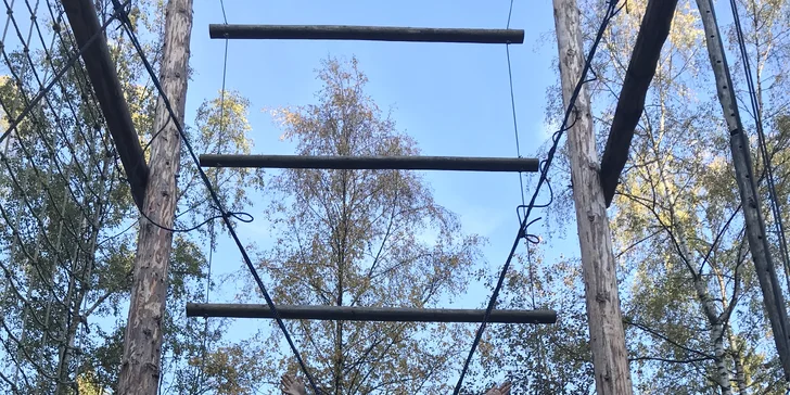 Adrenalinové zážitky v Yellow pointu: bungee trampolína, zip line a obří houpačka