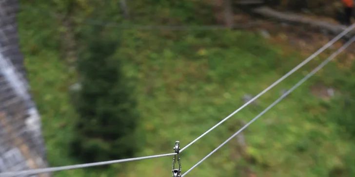 Adrenalinové zážitky v Yellow pointu: bungee trampolína, zip line a obří houpačka