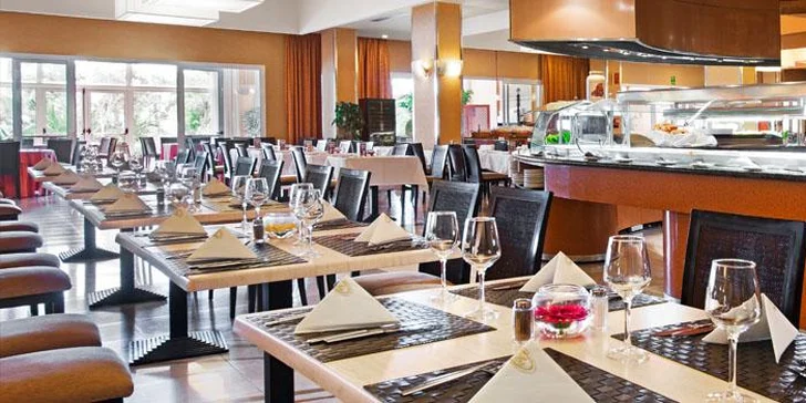 Pláže Caleta de Fuste blízko metropole - 4* resort s all inclusive