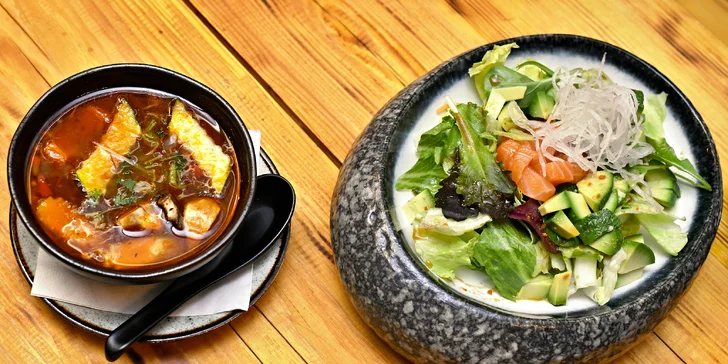 Nabité sushi menu pro dva v centru Prahy: losos, krevety, tuňák i avokádo