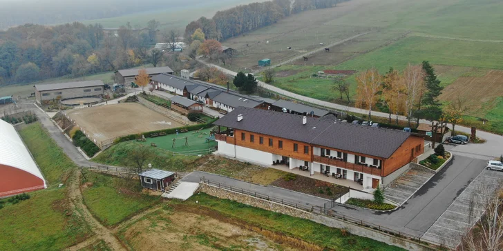 Pobyt na krásném statku se snídaní či polopenzí vč. varianty s degustací
