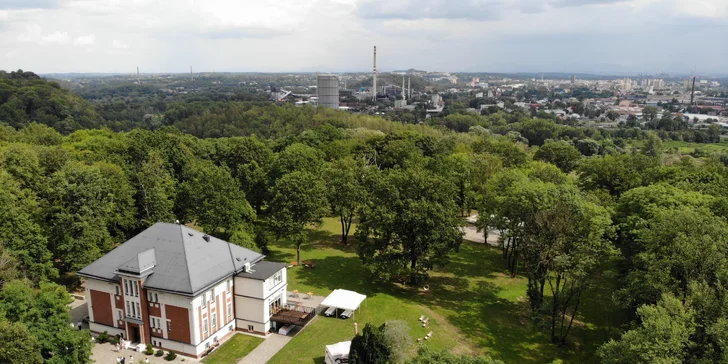 Pobyt se snídaní i wellness v privátní prvorepublikové Vile Na Landeku