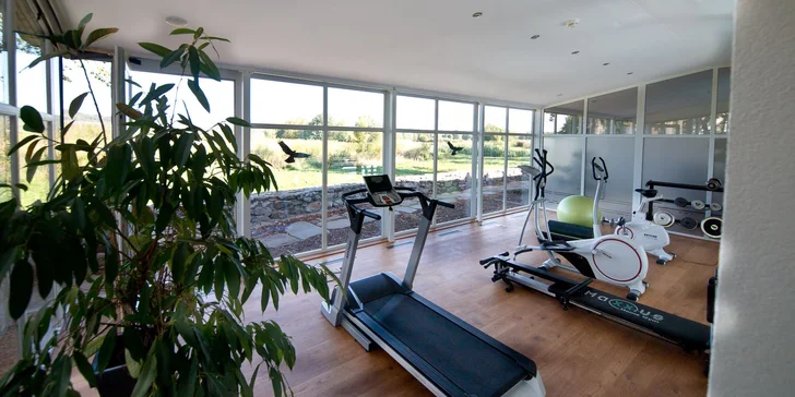 Luxusní pobyt v 5* polském hotelu Pałac Pakoszów: jídlo, neomezený vstup do spa a fitness