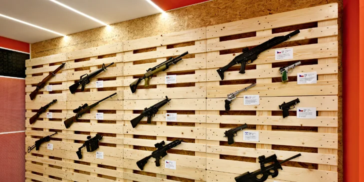 Výběr top zbraní na moderní střelnici: 3, 5 nebo 8 druhů a až 70 nábojů