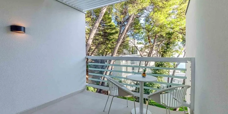 Užijte si letovisko Baška Voda - 5* hotel u pláže, vlastní doprava