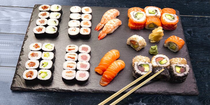 Organické sushi: degustační set 56 ks a miso polévka pro 2 osoby