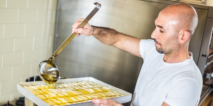 Až 1 kg baklavy z pekárny v Holešovicích: pistáciová, oříšková nebo kokosová